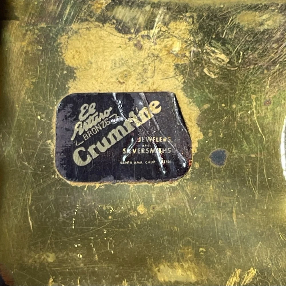 Cowboy belt buckle and leather belt